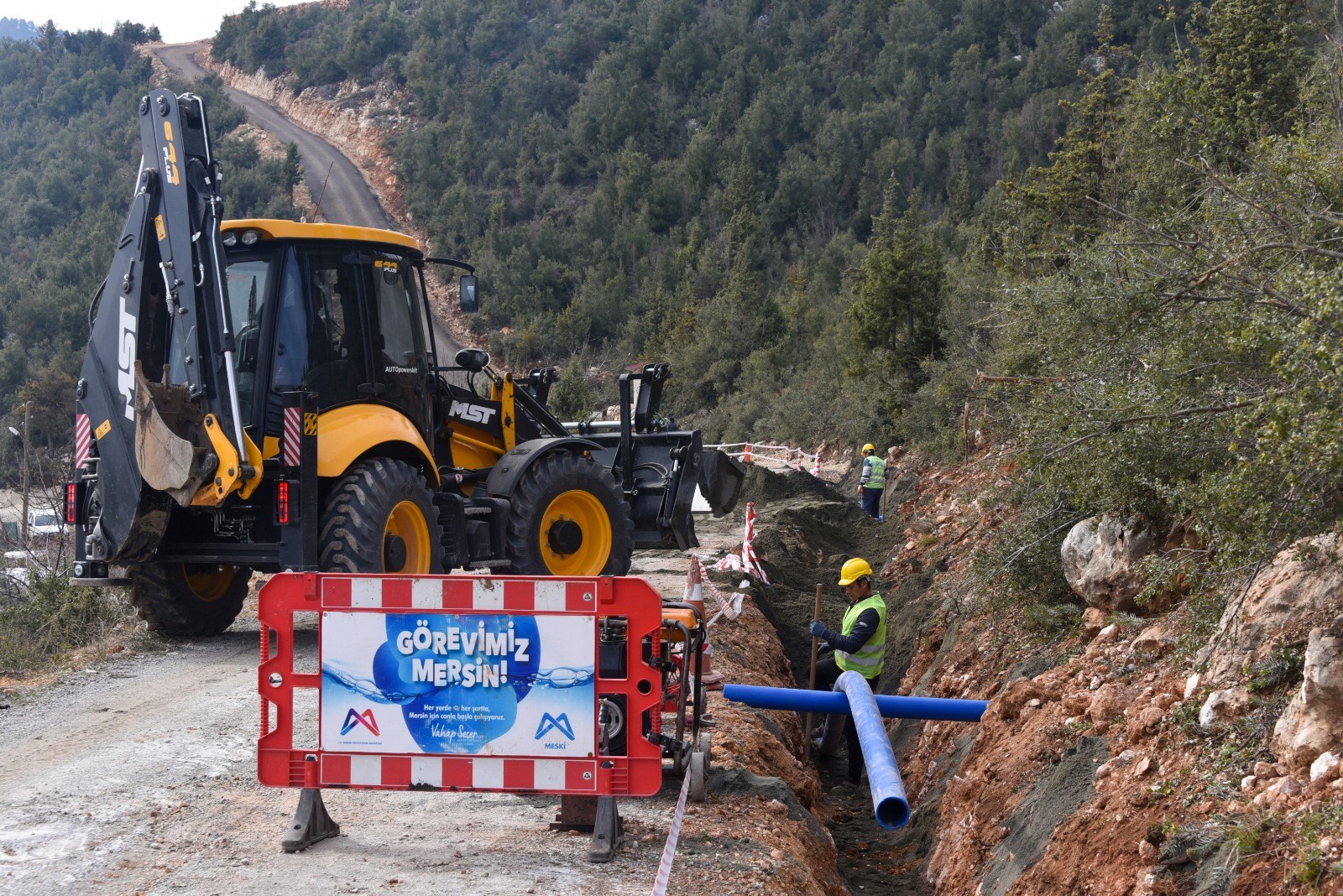 MESKİ, Fındıkpınarı Mahallesi’nde İçme Suyu Çalışmalarına Devam Ediyor