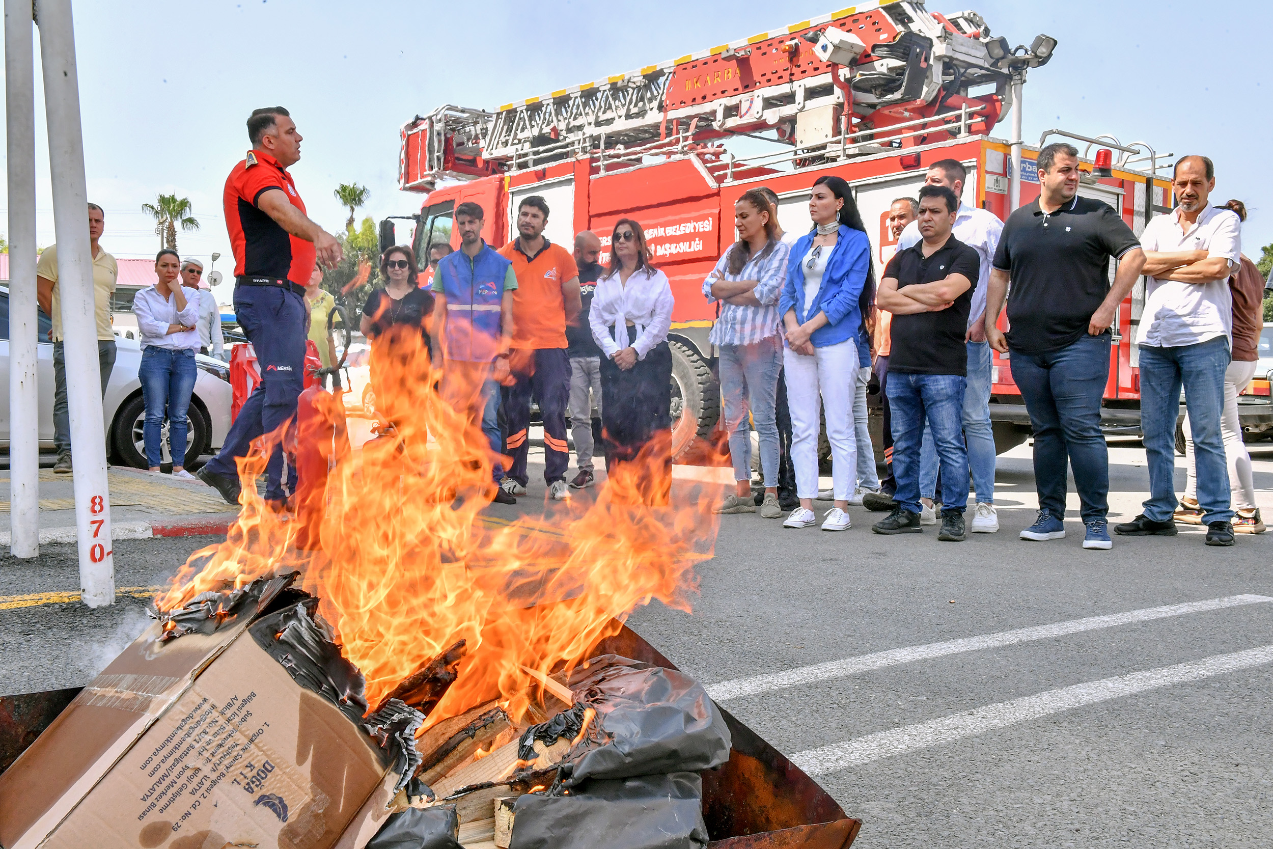 Mersin Büyükşehir Personeline “Yangın Ve Kurtarma Tatbikatı”